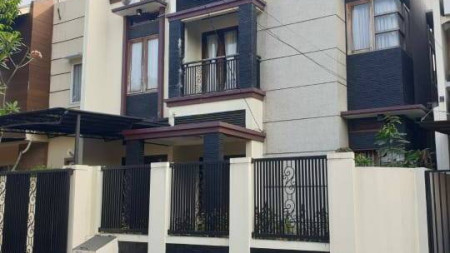 Rumah siap huni di Griya Loka