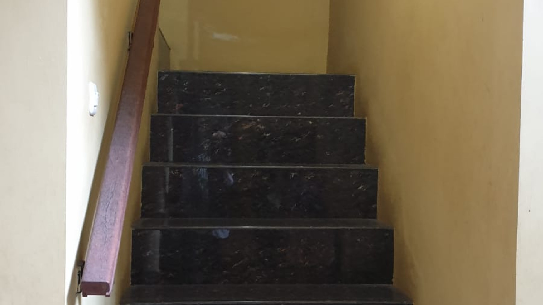 Rumah siap huni di Griya Loka