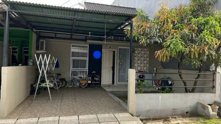 Rumah 1 lantai siap huni , harga di bawah 1 Milliar, Arcamanik