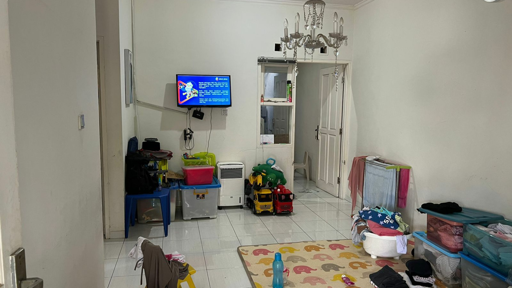 Rumah 1 lantai siap huni , harga di bawah 1 Milliar, Arcamanik