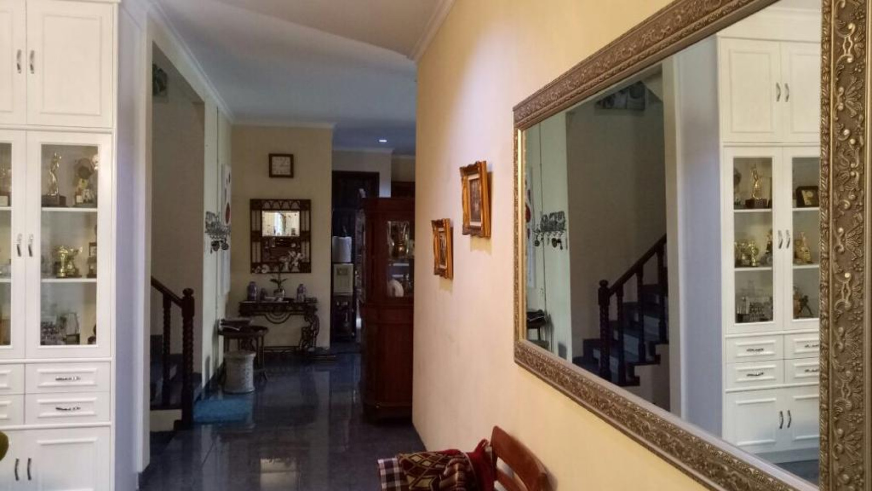 Dijual Rumah 2 Lantai di Kebayoran Baru 