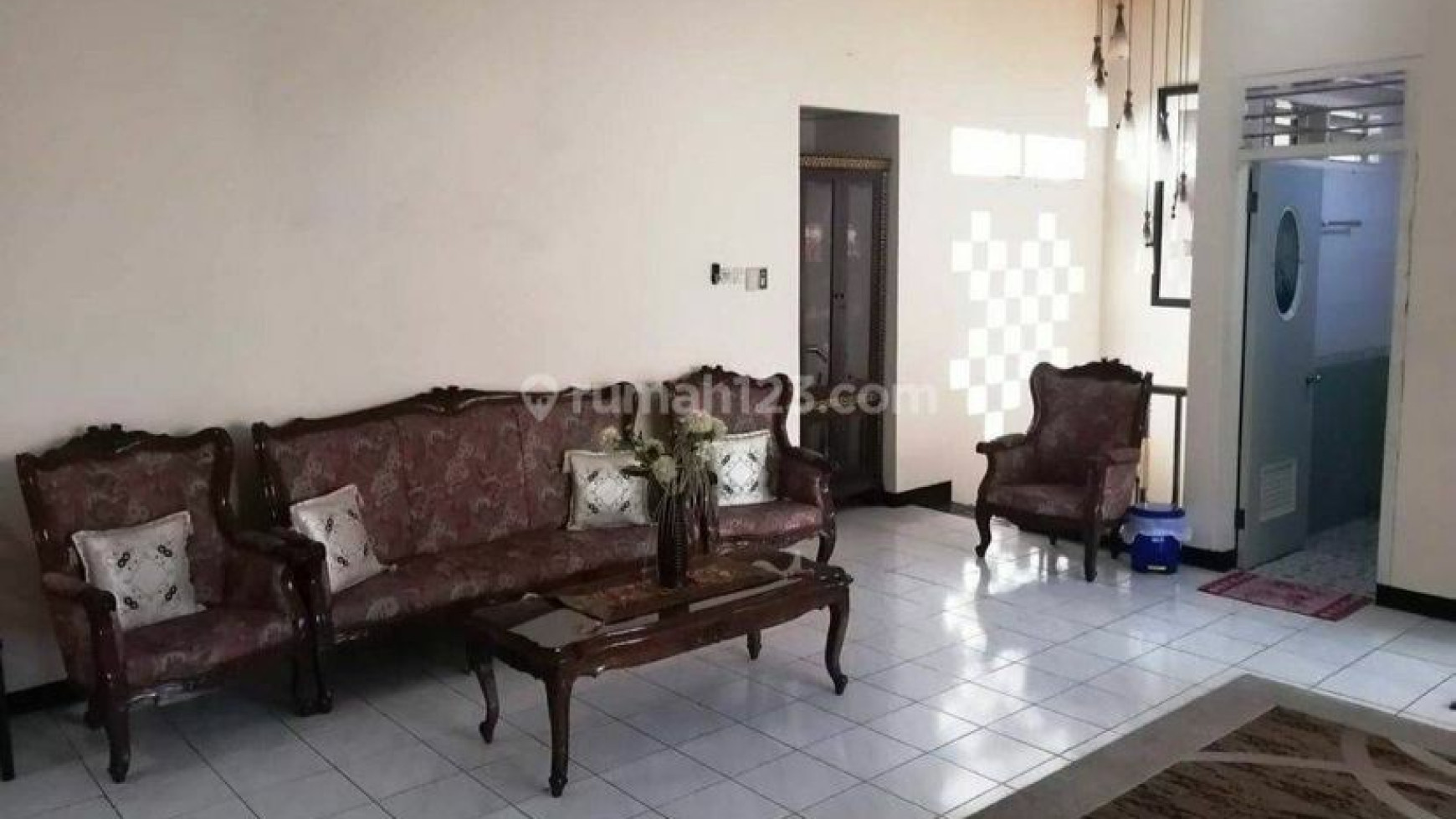 Dijual Rumah Karah Indah - Ketintang - Surabaya + Furnished - Taman Asri