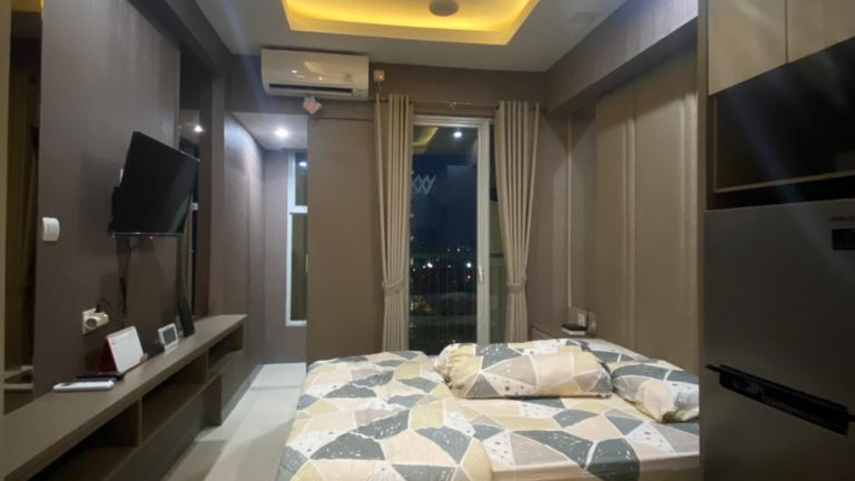 Disewakan Apartemen Benson Tipe Studio Full Furnished + Elektronik + Sky Garden + PRIVATE Balkony