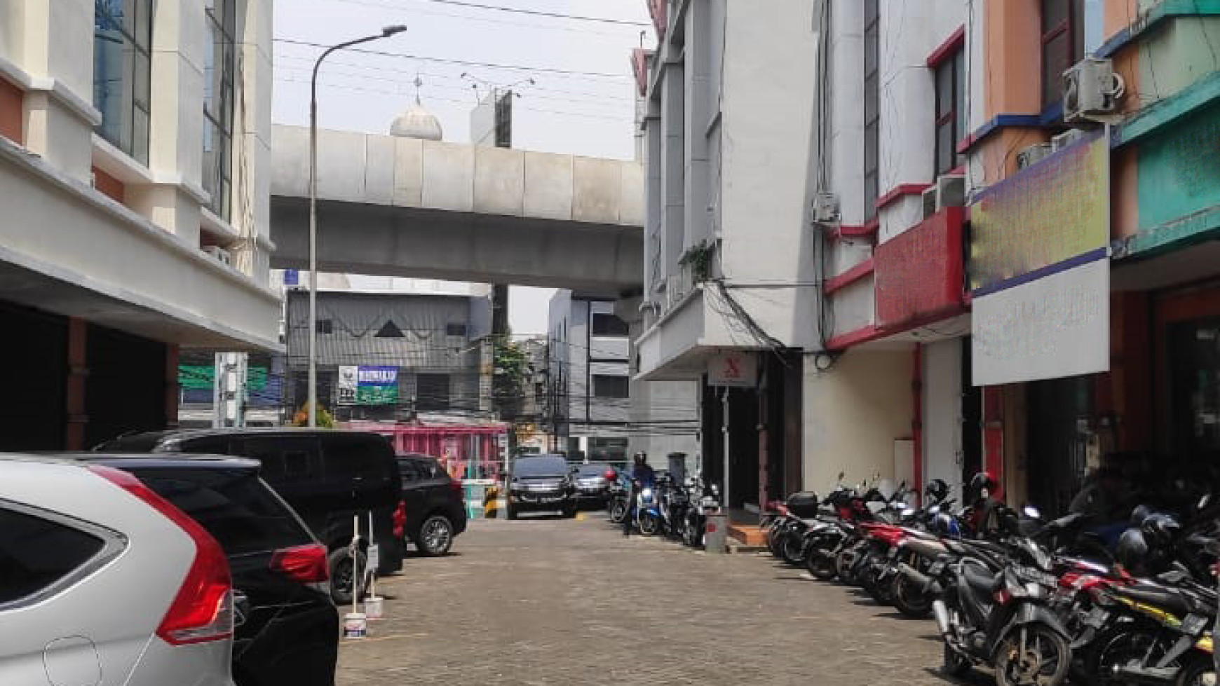 Ruko 5 Lantai di Kawasan ITC Fatmawati, Jakarta Selatan