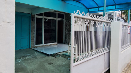 SEWA RUMAH JL ELANG