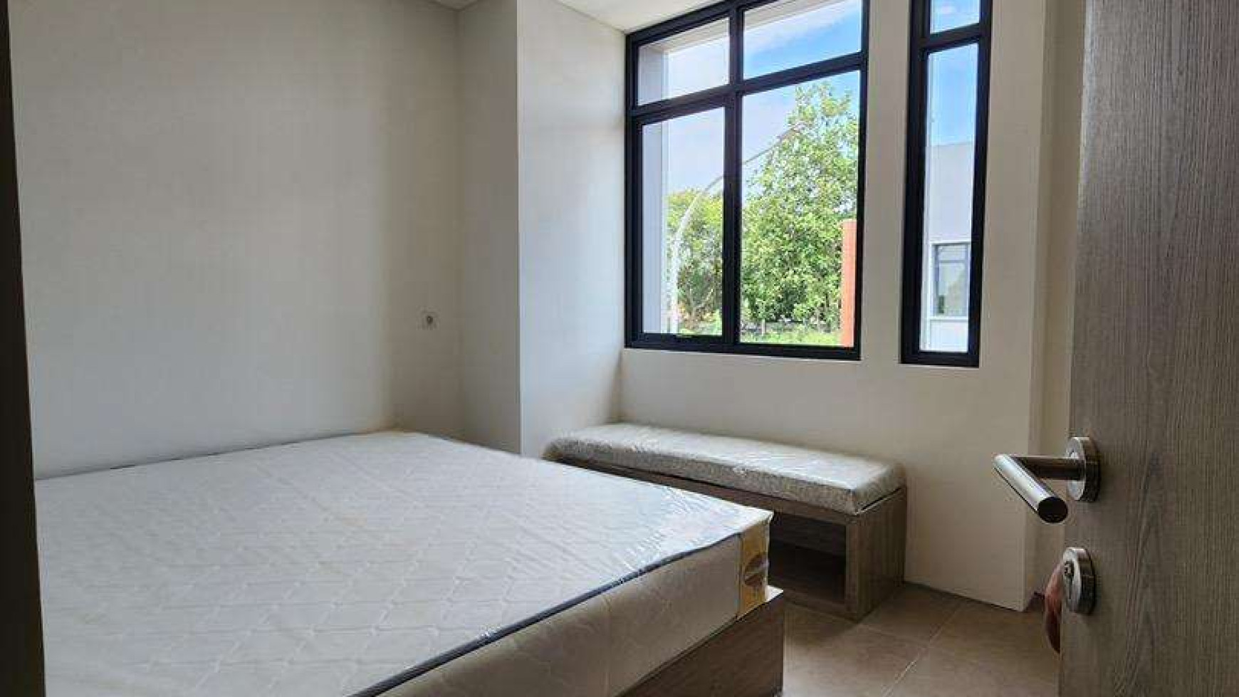 Hot Price. Rumah Modern Freja House, BSD