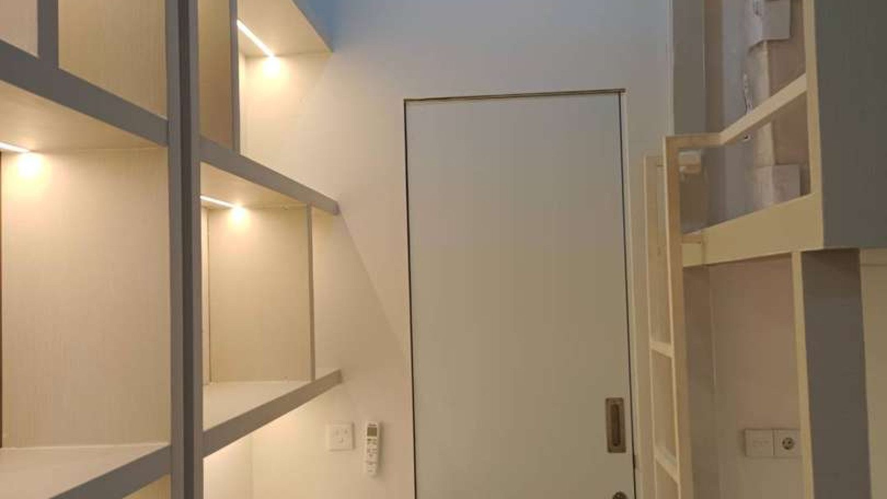 Hot Rent. Rumah Minimalis Modern Tabebuya Inspirahaus, BSD