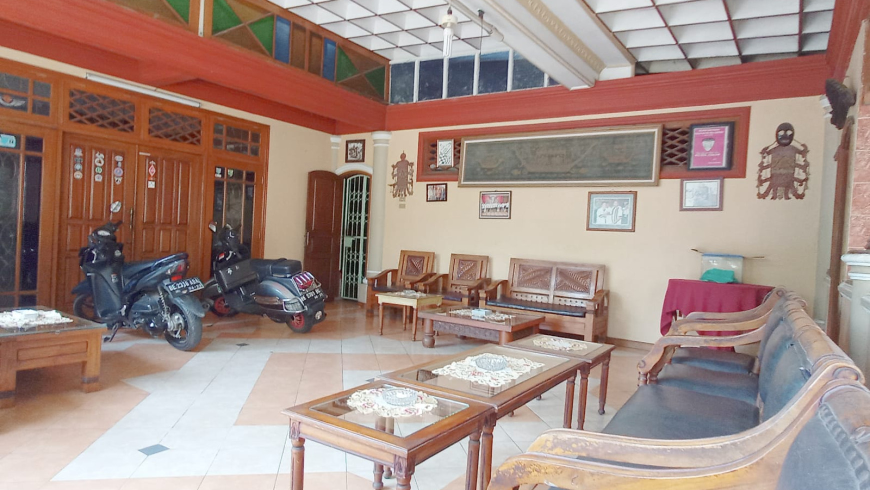 Rumah Mewah Semi Furnish Di Way Halim Kota Bandar Lampung