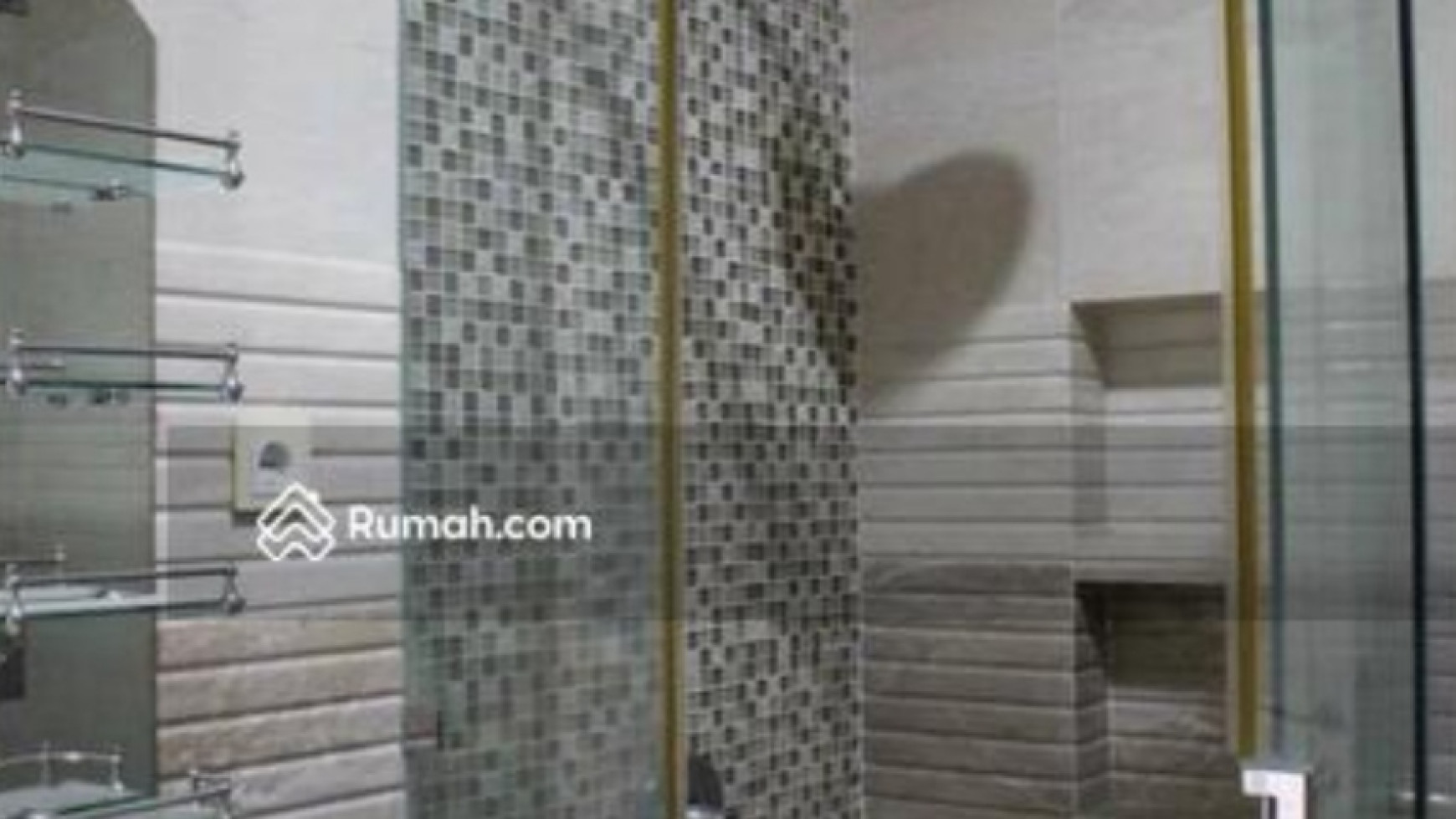 Flash Rent. Rumah Bagus Residence One, Serpong