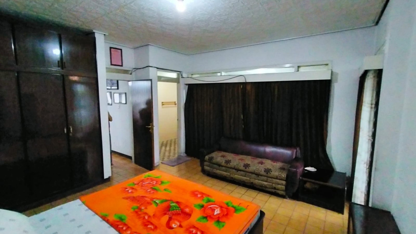 Rumah Semi Furnished di jl Sekar Manis, Buah Batu