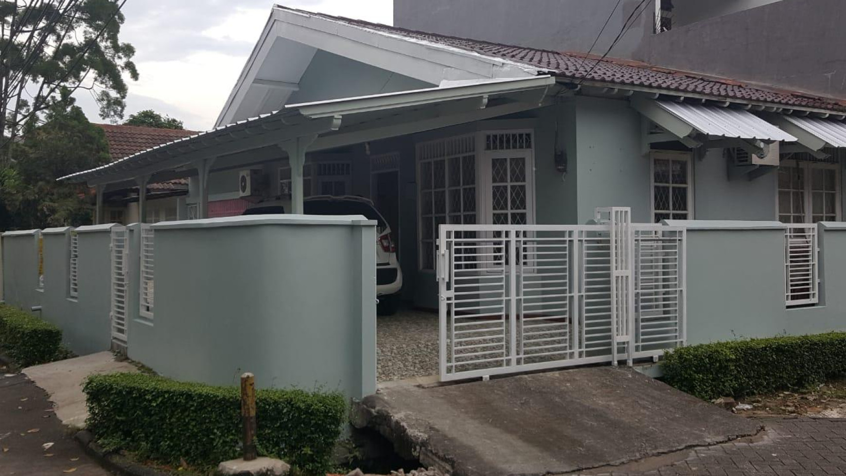 Rumah Siap Huni di Bintaro Jaya 4.