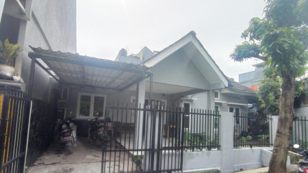 Rumah Bagus Di Graha Bunga Graha Raya Bintaro