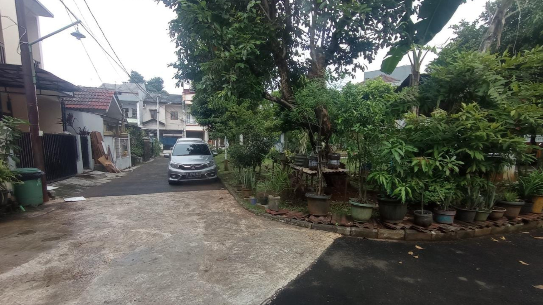 Rumah Bagus Di Graha Bunga Graha Raya Bintaro