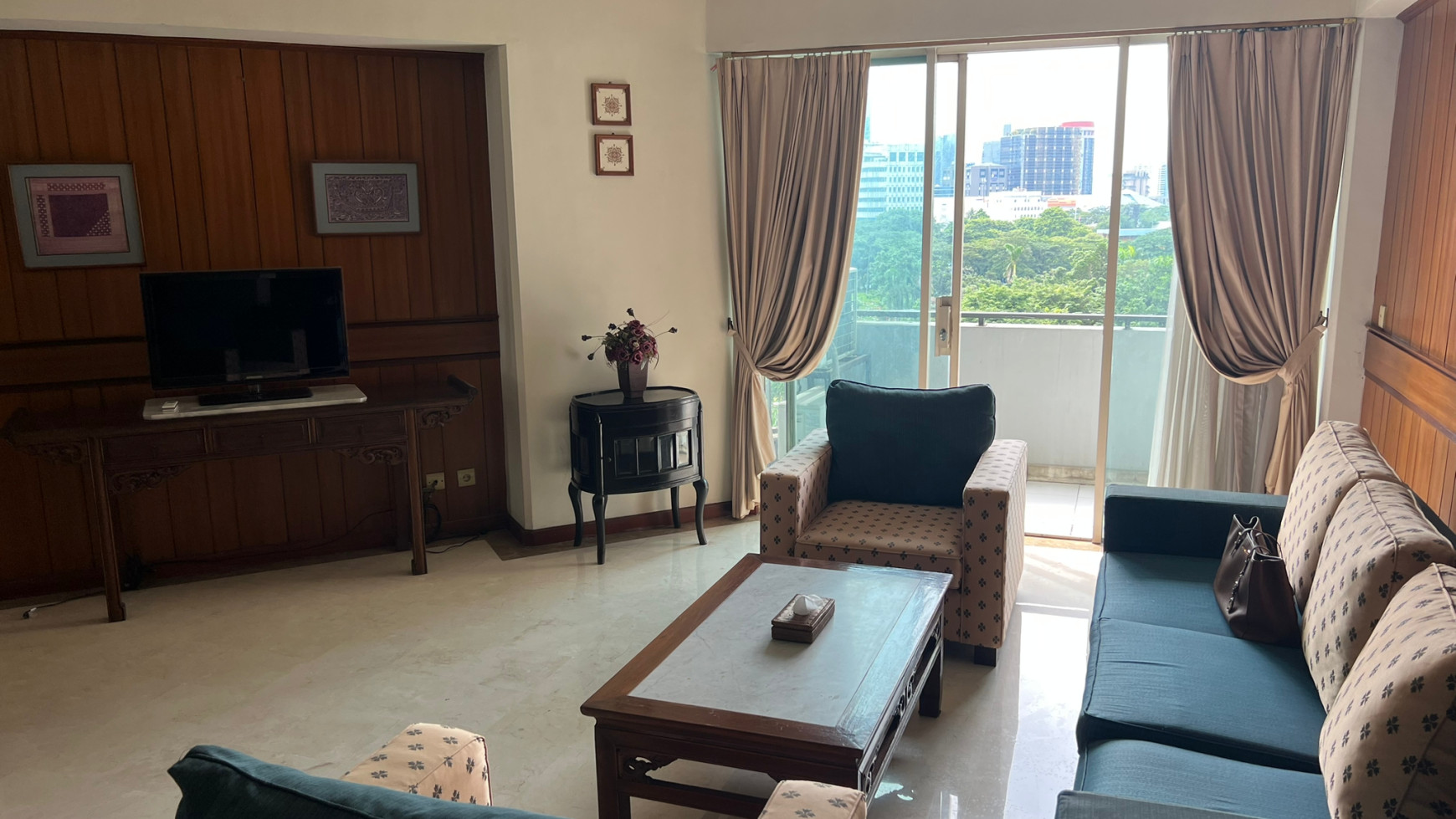 Apartemen elegan di Puri Casablanca, harga bisa nego, dengan biaya perawatan murah