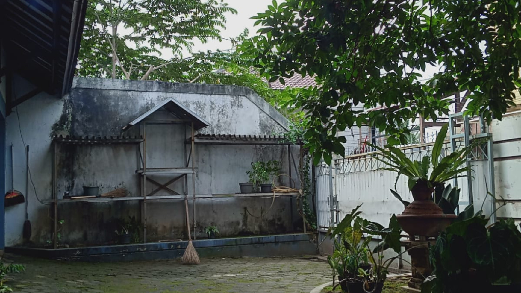 Dijual Rumah di Pasar Minggu 