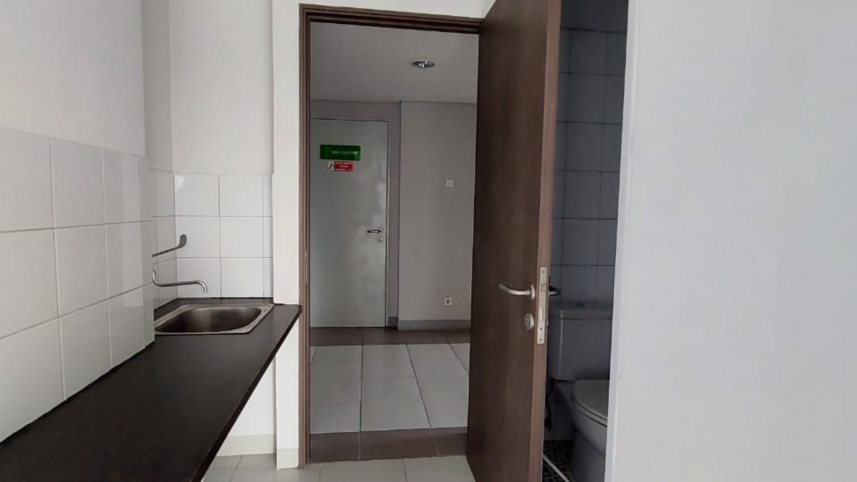 Apartemen Lokasi Strategis dan Hunian Nyaman @Apartemen Emerald, Bintaro