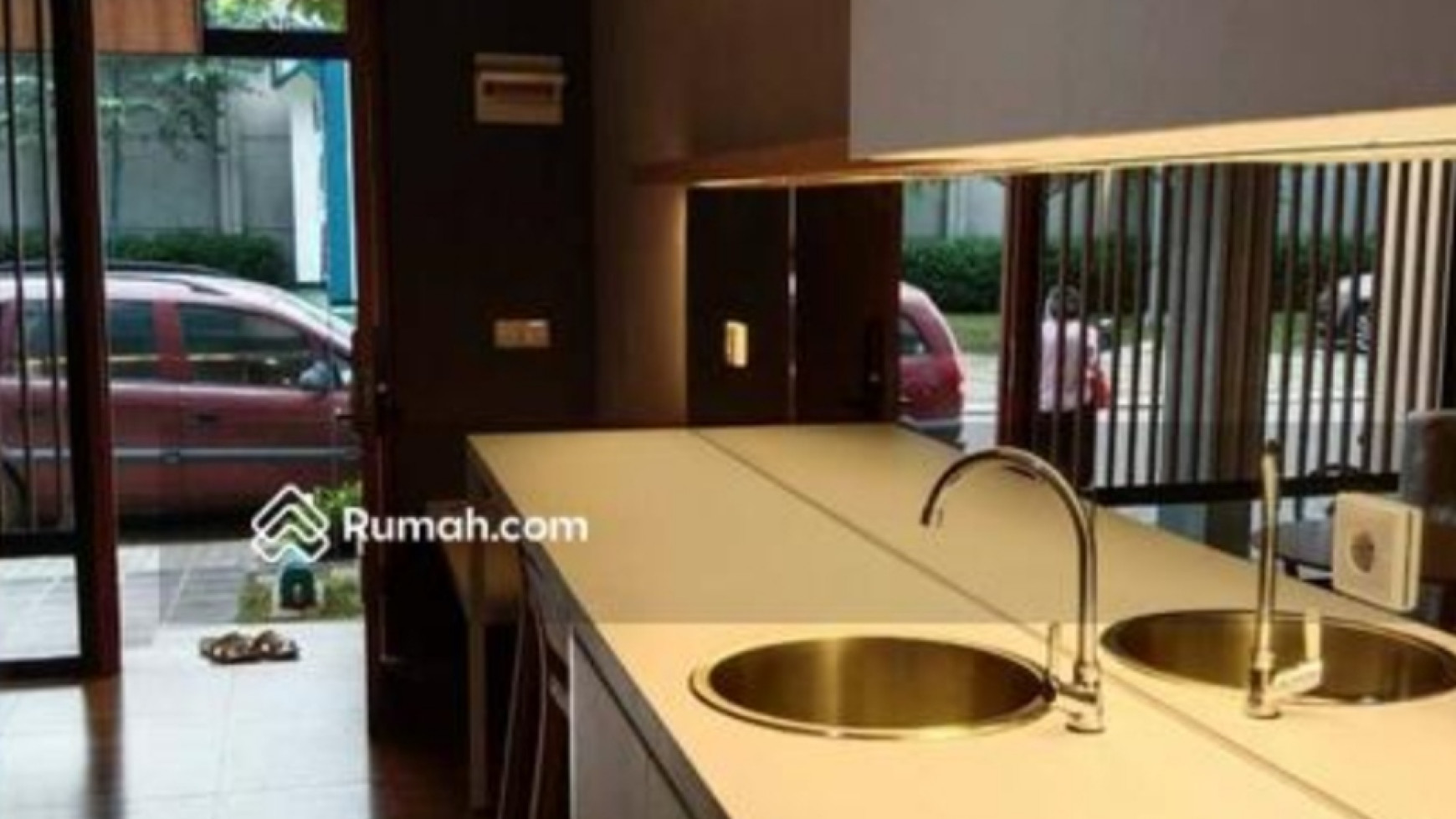 For Rent. Rumah Modern Fleekhauz, BSD