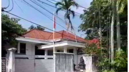 Rumah Strategis dikawasan Premium Kemang