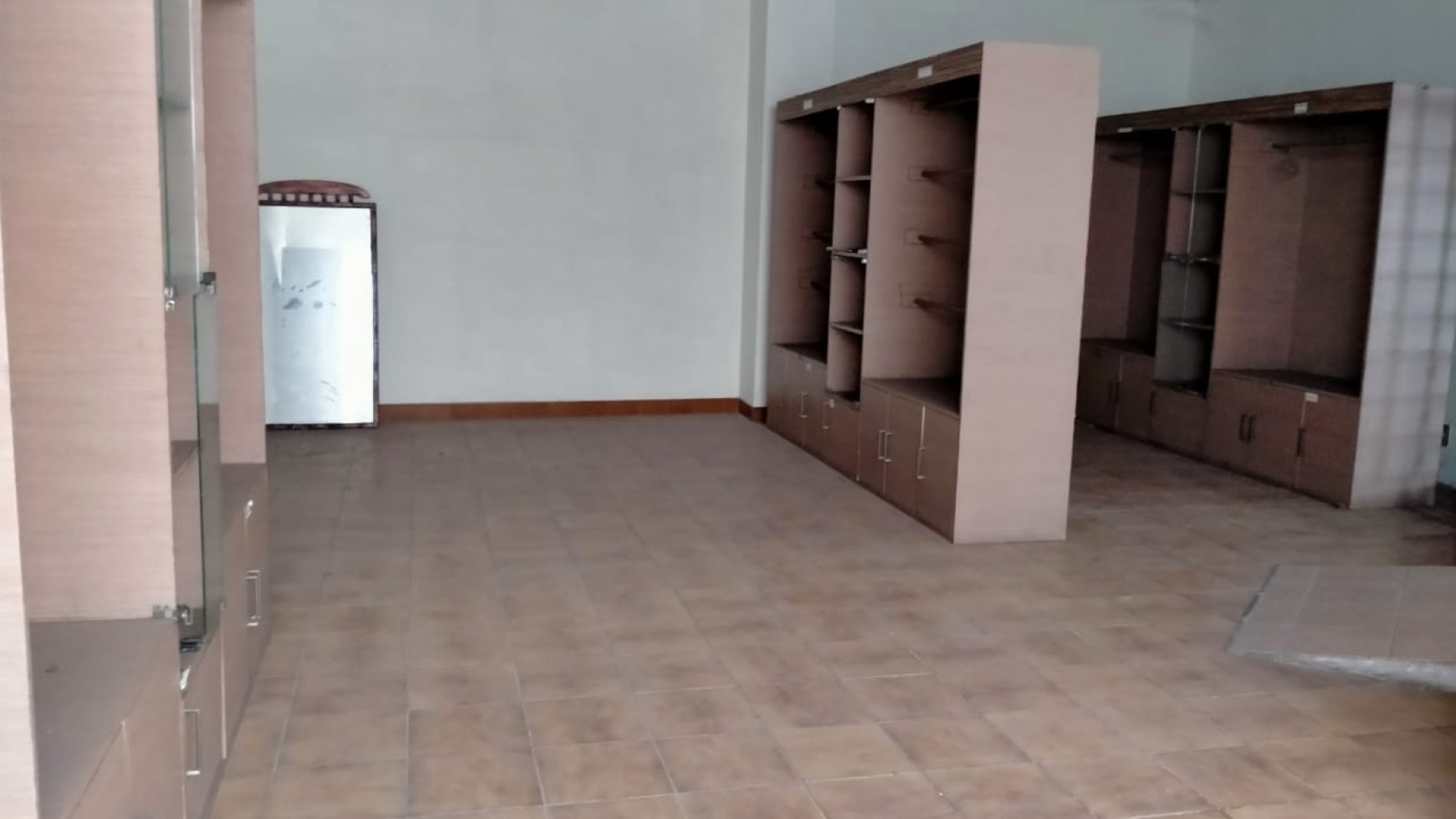 DIJUAL ATAU DISEWAKAN RUMAH COCOK UNTUK KANTOR, TEGALREJO, JOGJA