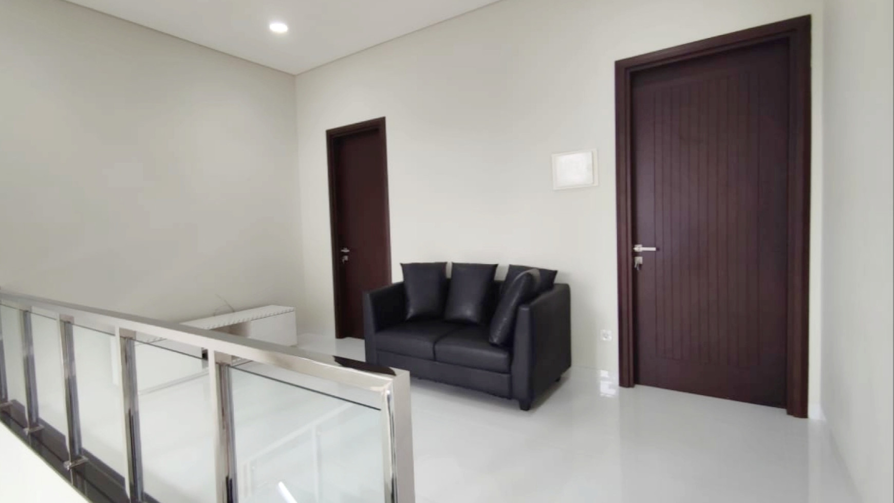 Rumah baru Di batununggal Indah