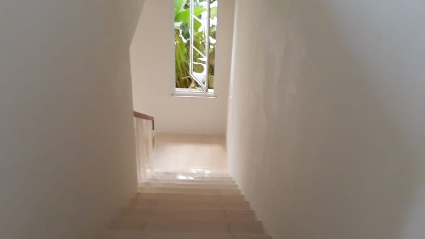 Flash Sale. Rumah Bagus Azura Vanya Park, BSD