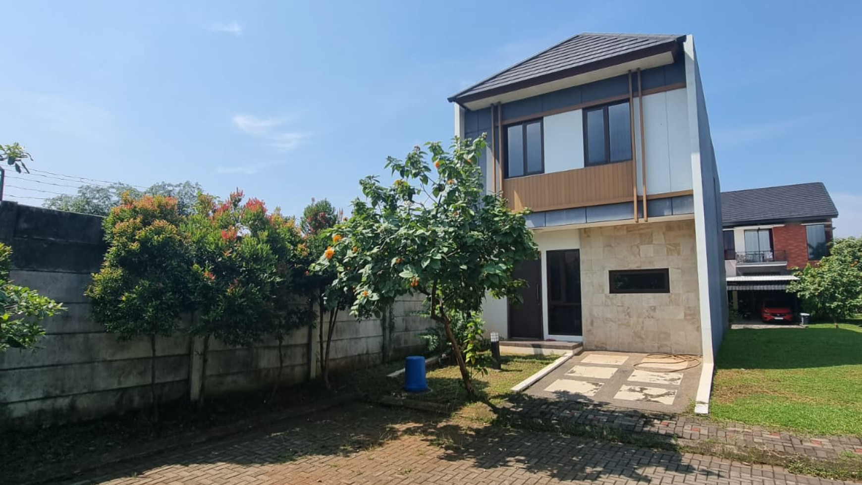 Termurah. Rumah Bagus Kireina Park, BSD