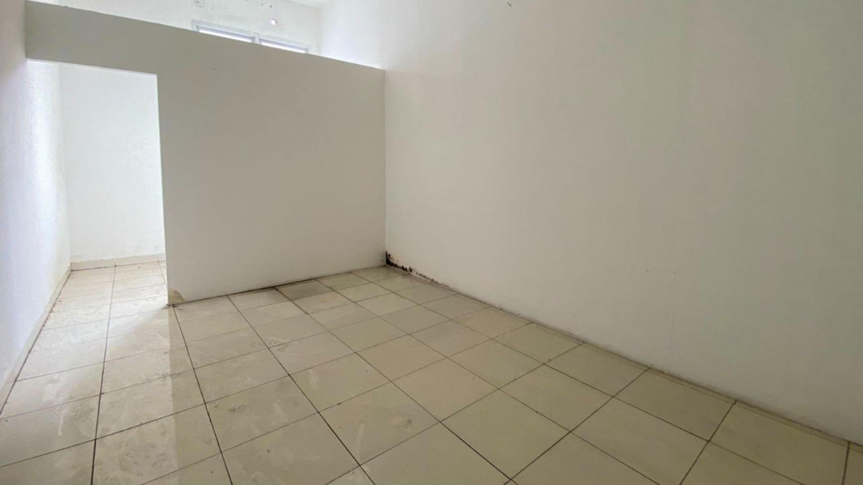 Dijual Ruko Lokasi Strategis Area Ramai Di Bintaro Utama, Tangerang