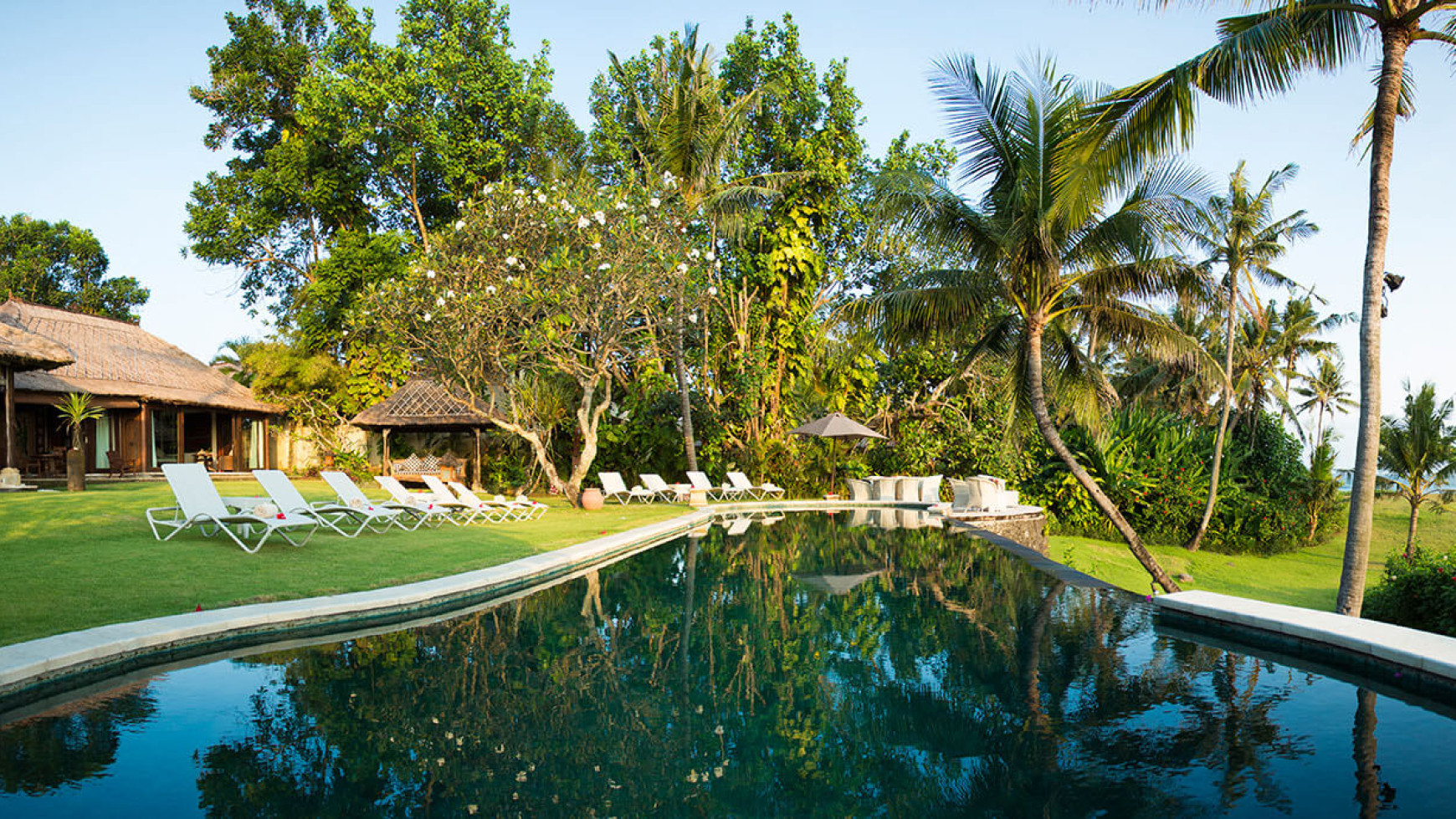 Prime Beachfront Estate of over 1 hectare presenting unique opportunity for redevelopment or lifestyle choice in Pererenan Canggu