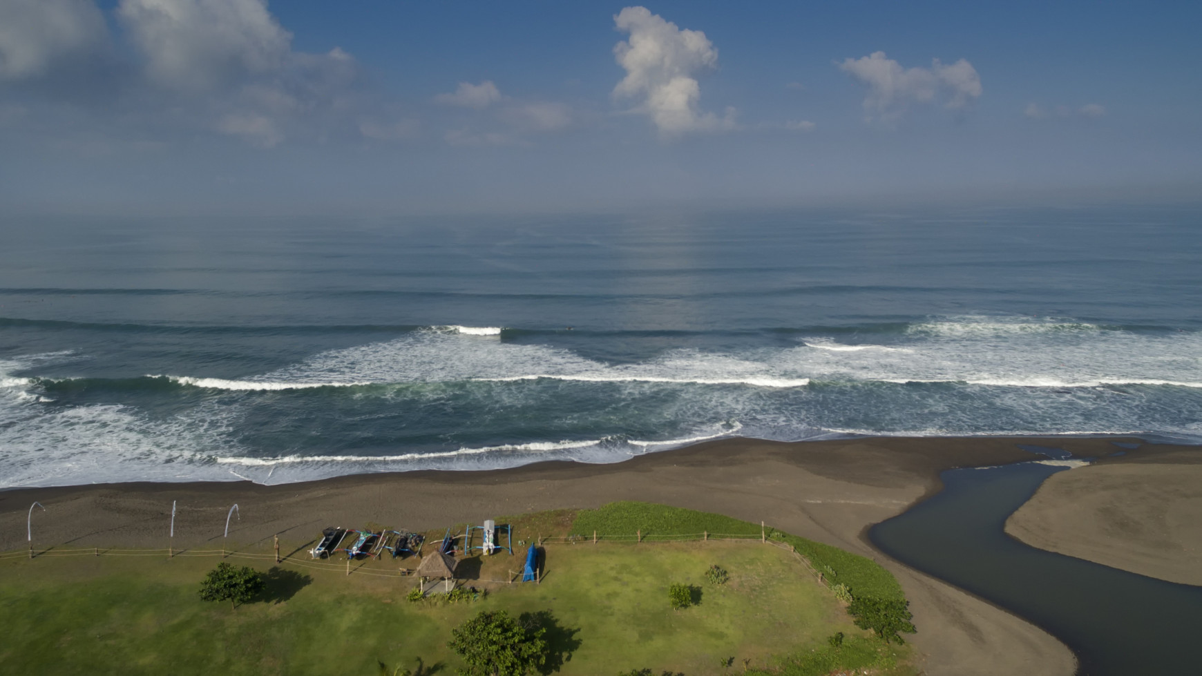 Prime Beachfront Estate of over 1 hectare presenting unique opportunity for redevelopment or lifestyle choice in Pererenan Canggu