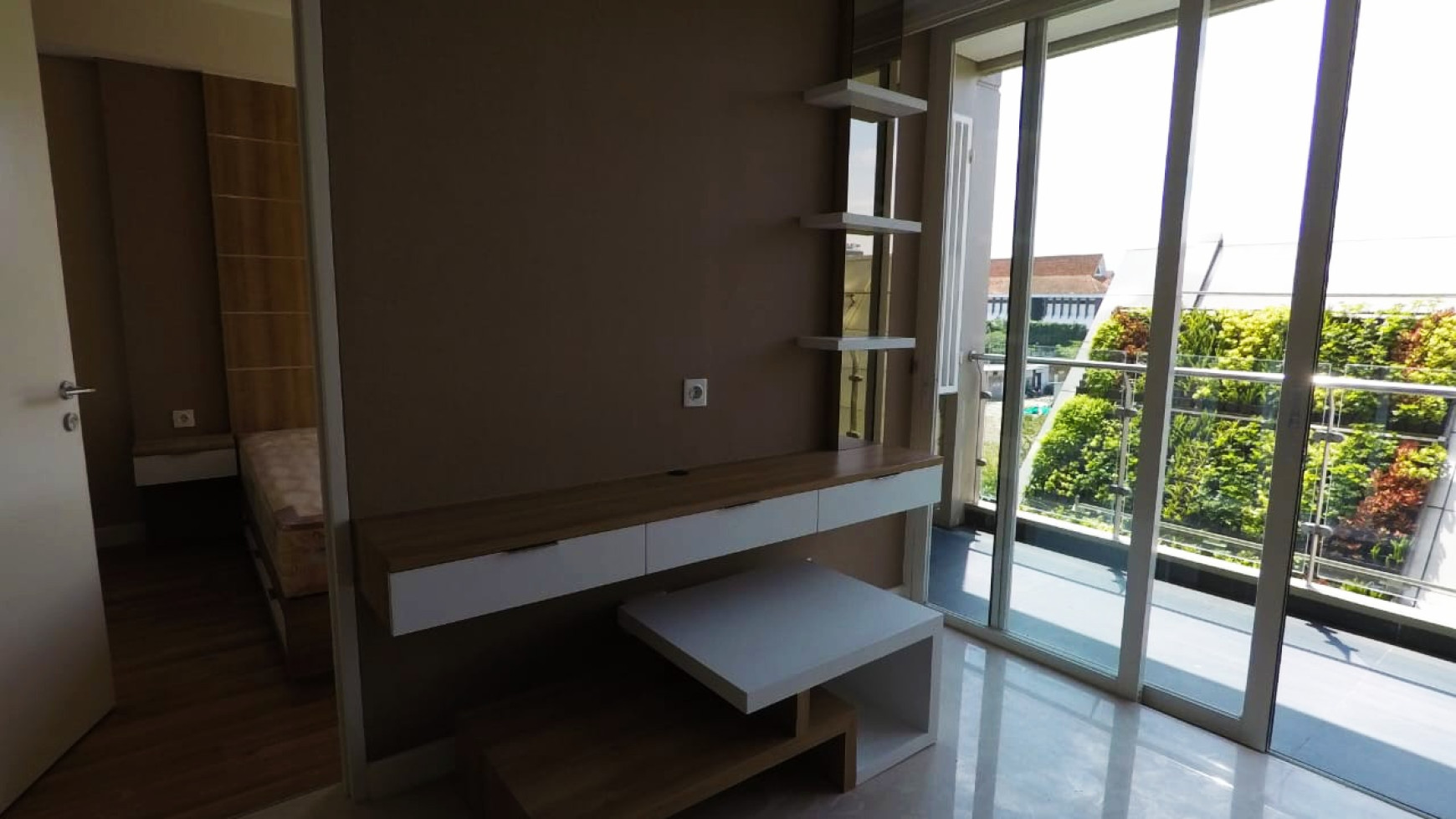 Apartement Siap Huni di Landmark Residence