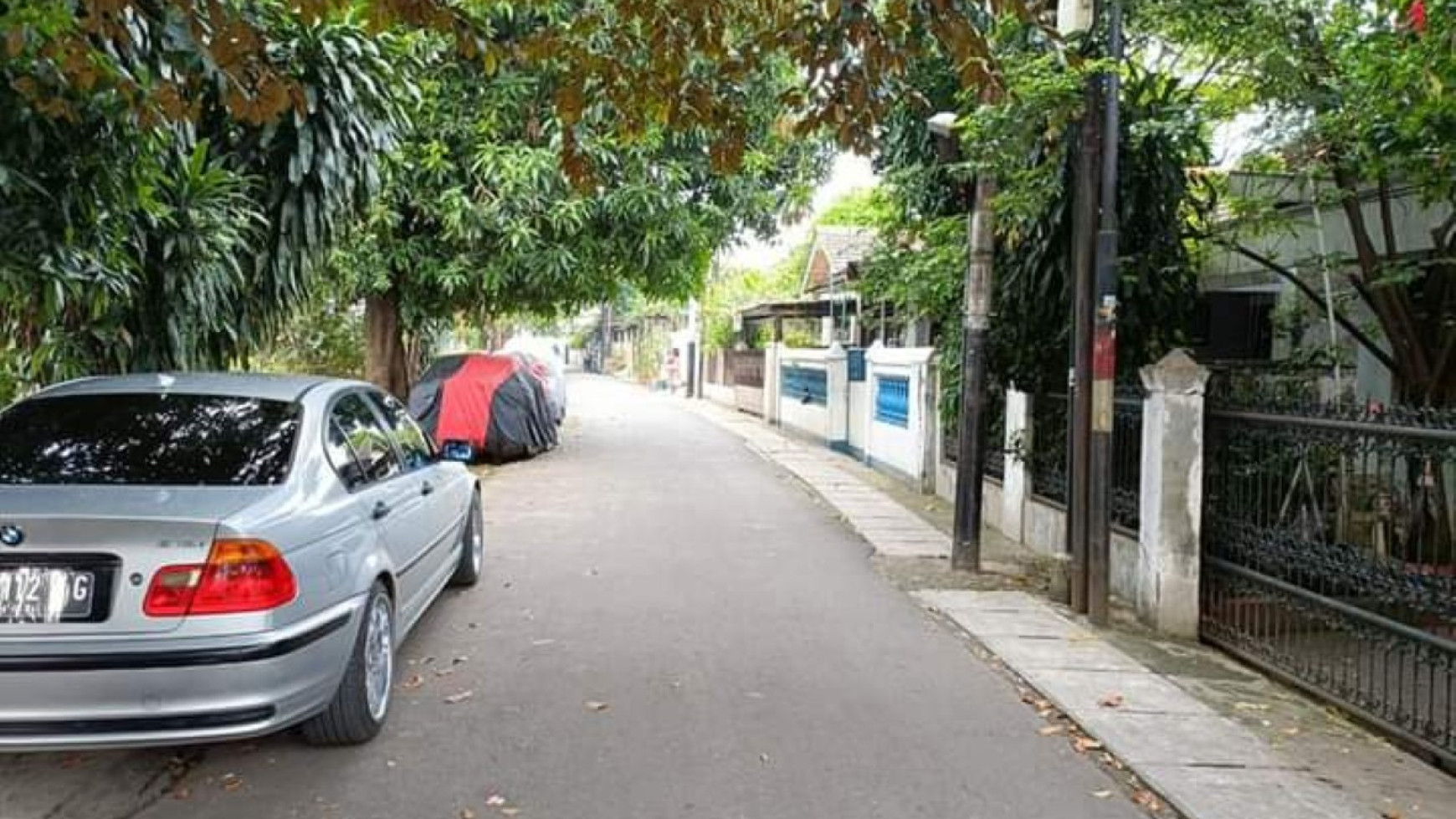 Rumah Bukit Duri Tanjakan Batu, Tebet Luas 10x26m2