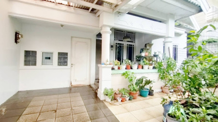 Rumah rapi di gading serpong sektor 1A