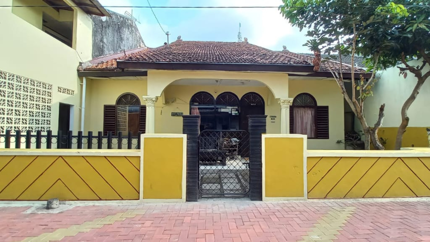 RUMAH TINGGAL + KOST DI POGUNG BARU COCOK UNTUK INVESTASI