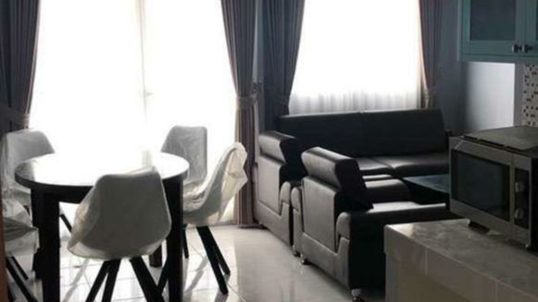 Dijual Apartemen Puncak Dharmahusada 3Bedroom - BARU Gress - Full Furnished Modern Strategis dekat Galaxy Mall