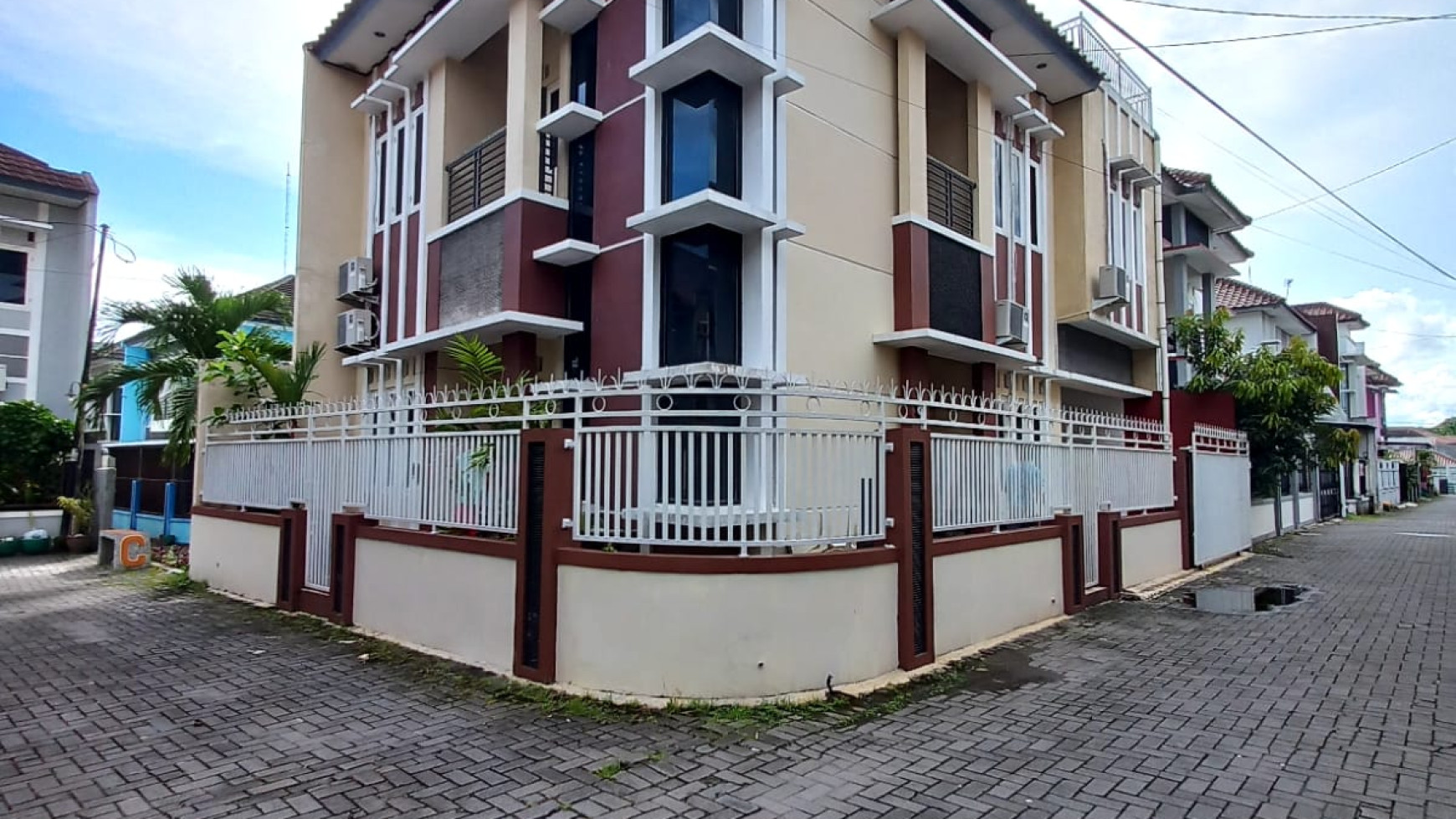 Rumah 6 Kamar Dikawasan Kampus UGM Pastika Pogung Residence