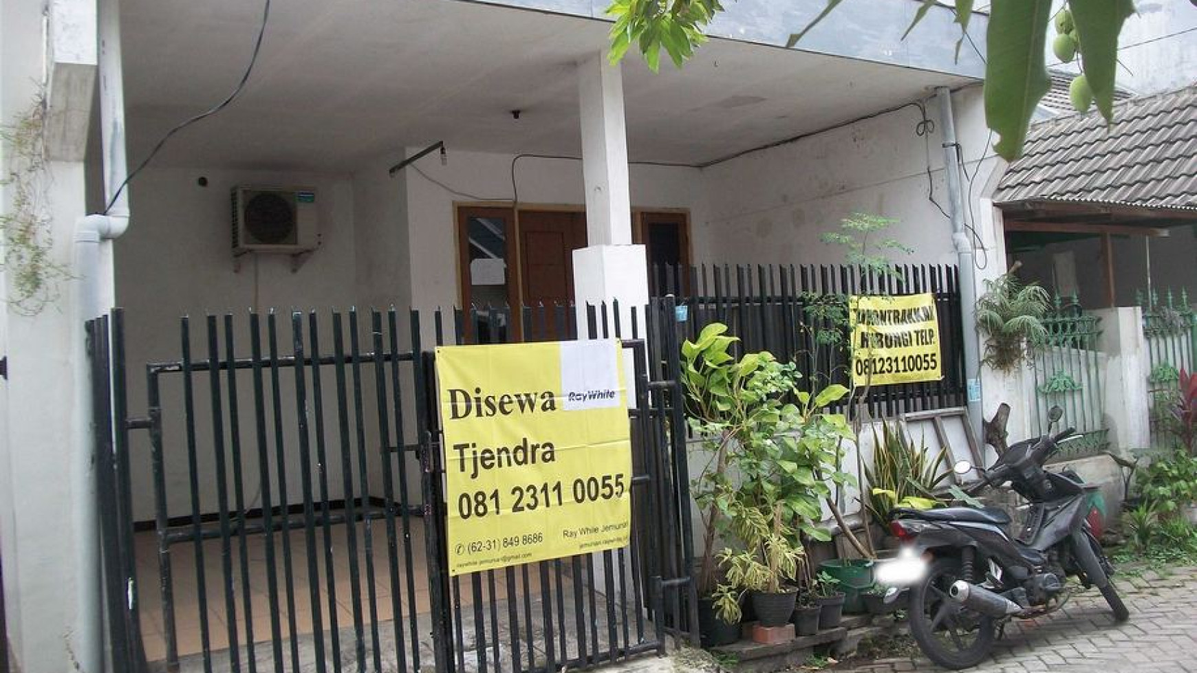 Rumah di Deltasari Indah Sidoarjo, Bagus + Terawat, Siap Huni, Dekat Bandara & Terminal