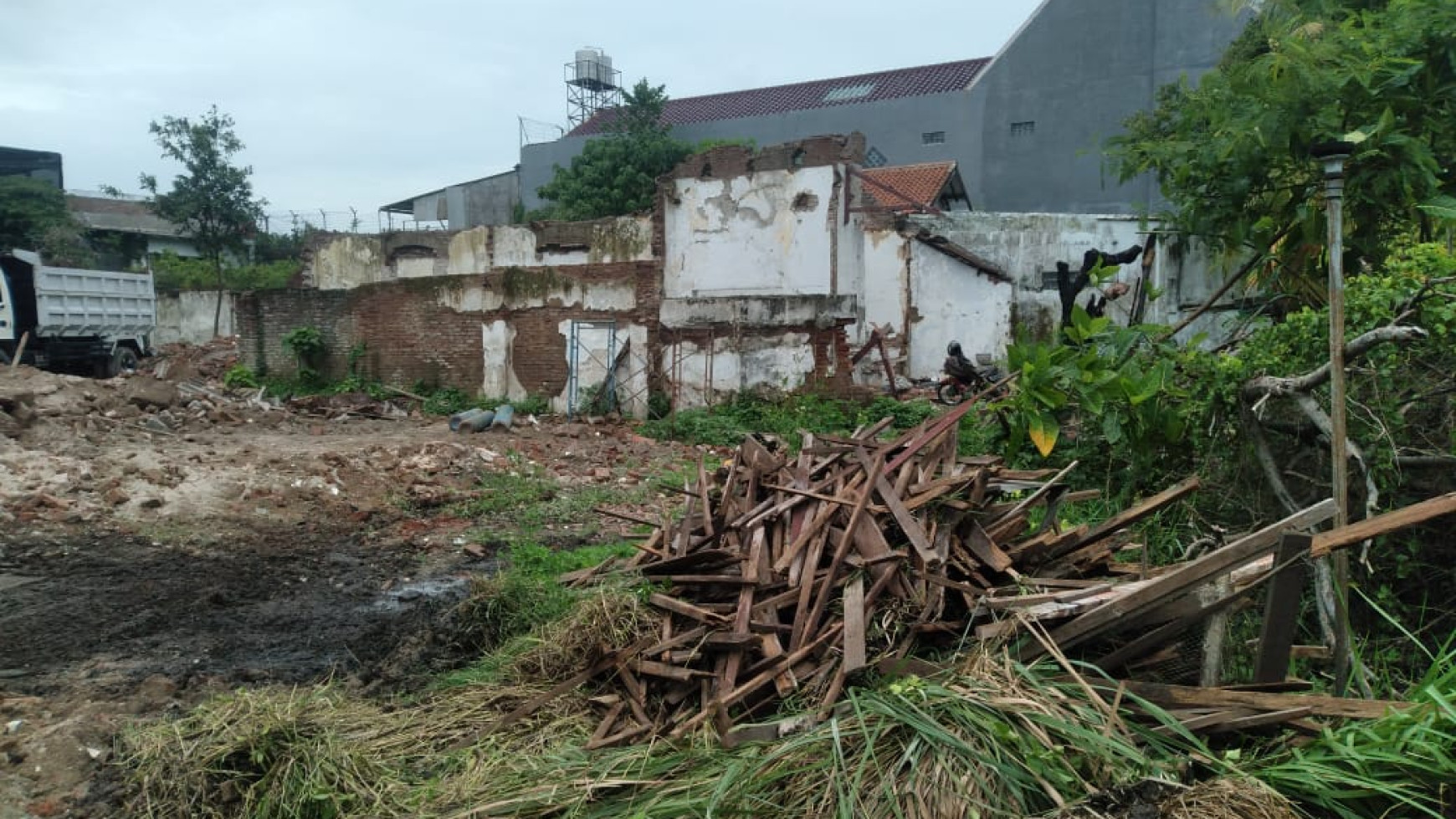 Tanah Siap Bangun di jl Tanjung, Semarang