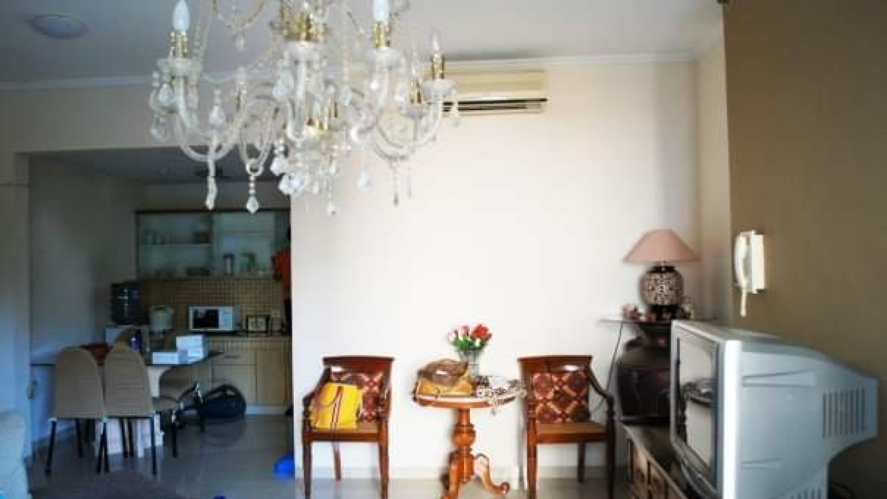 Apartemen Full Furnished Luas & Sangat Terjangkau Banget 