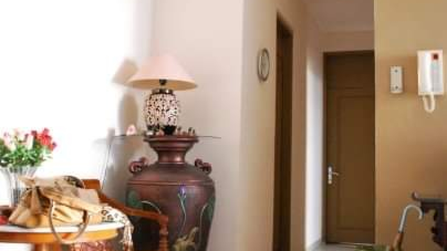 Apartemen Full Furnished Luas & Sangat Terjangkau Banget 