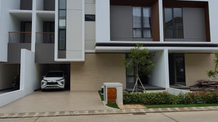 Dijual Rumah Asya Cluster Maninjau 3 Lantai Rumah Cantik Rapi Bersih 