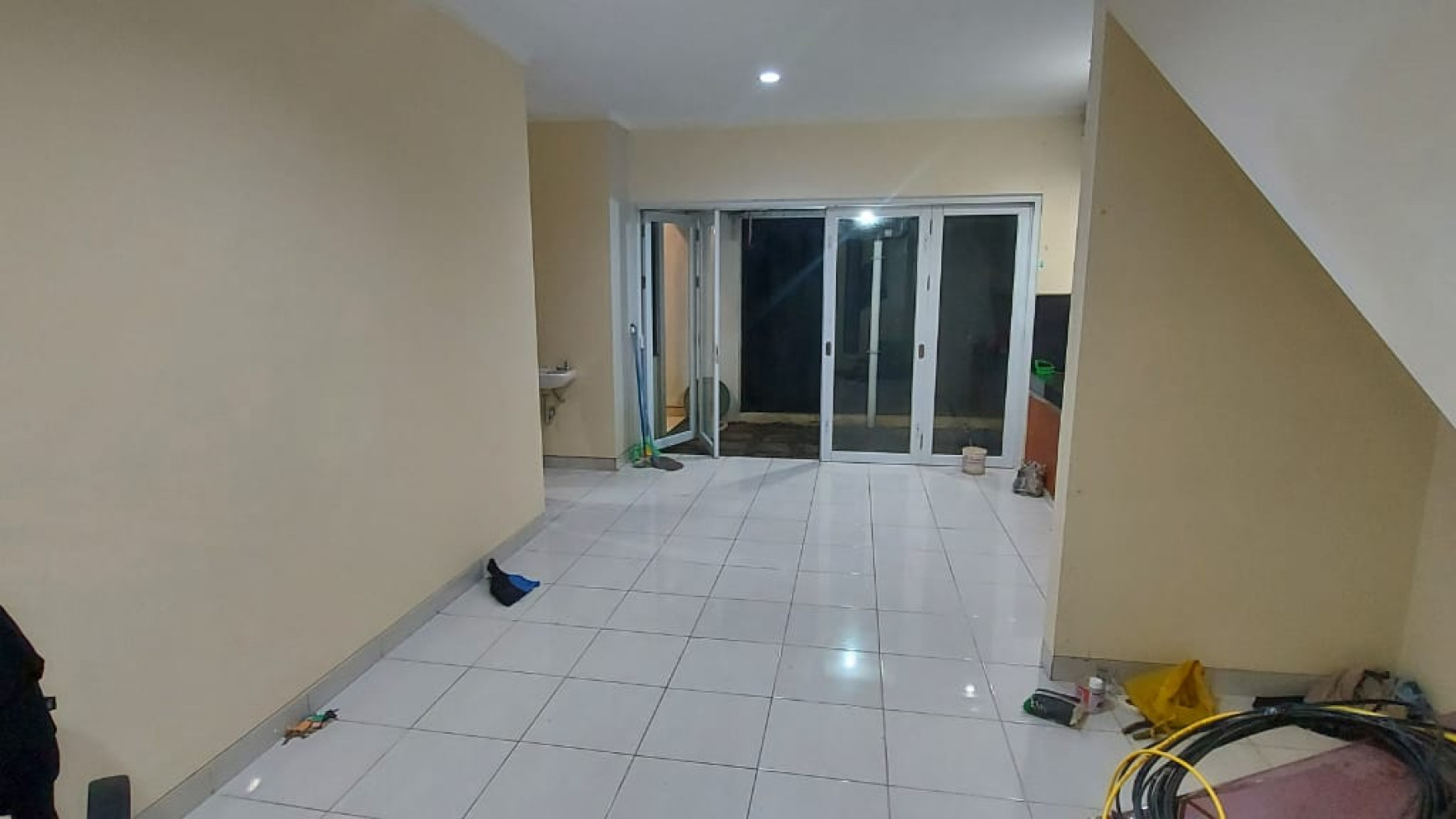 Rumah Siap Huni, Hunian Asri dan Nyaman @Emerald Terrace, Bintaro