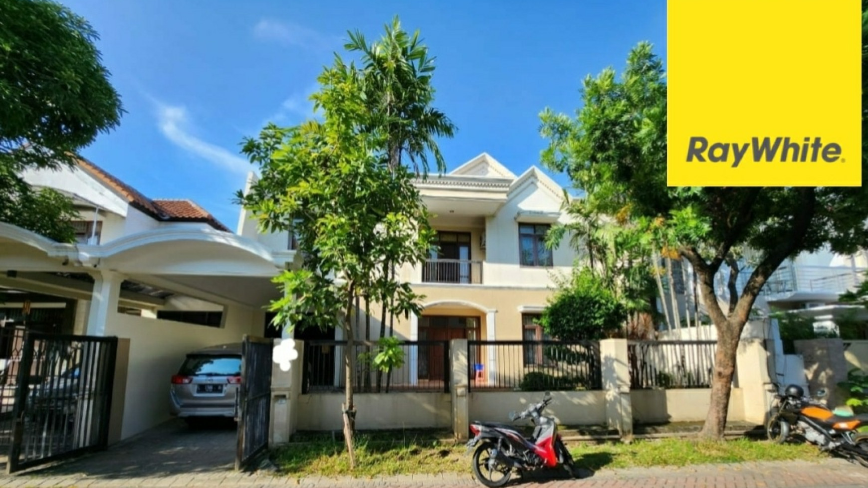 Dijual Rumah Puri Widya Kencana Citraland Surabaya - TerDEPAN dekat GWalk- K.Tidur 5+1 - Row Jalan Luas