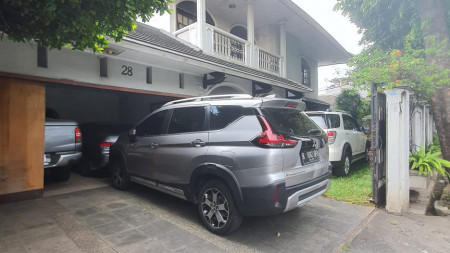 Rumah Bagus Di Jl Damai Raya, Petukangan, Jakarta Selatan