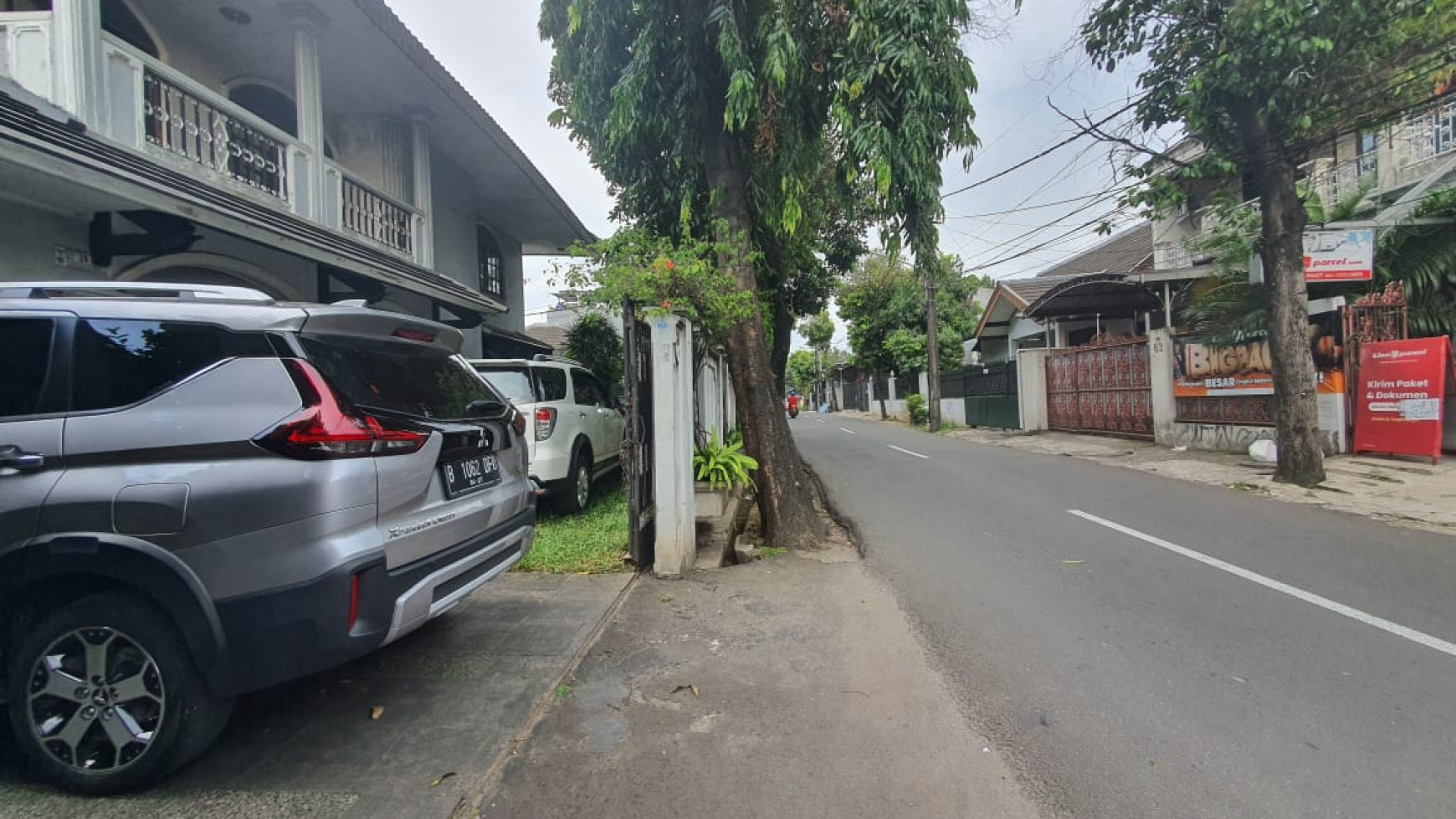 Rumah Bagus Di Jl Damai Raya, Petukangan, Jakarta Selatan