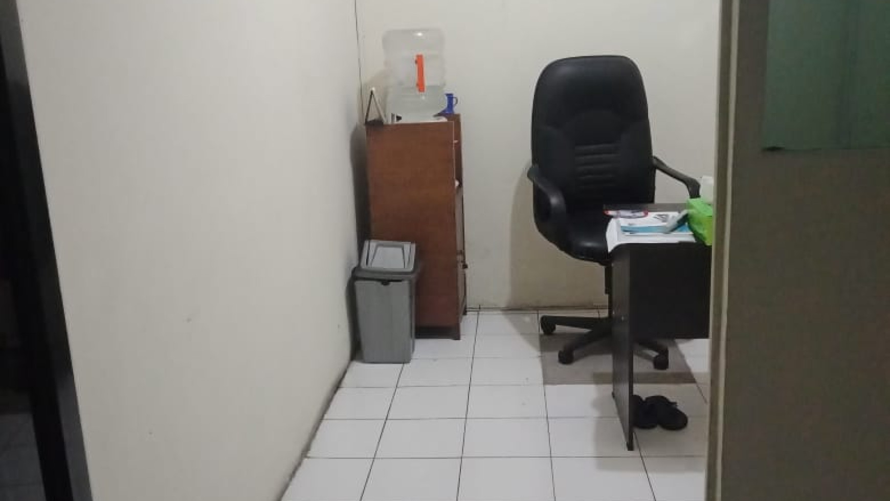 923. Gedung ex pabrik lokasi strategis Jalan Raya Berbek, Waru Sidoarjo