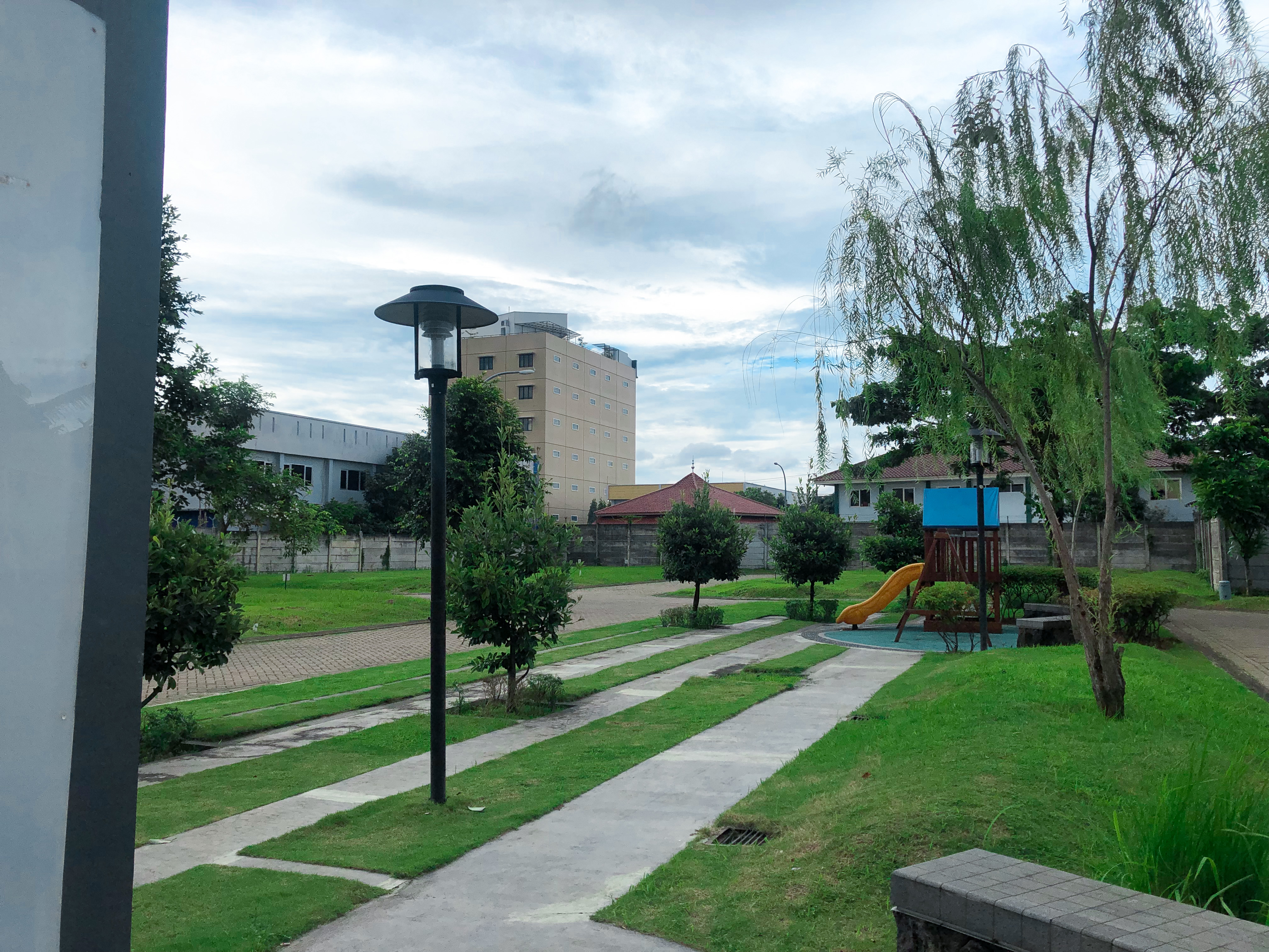 Rumah Cantik di Kebayoran Bintaro