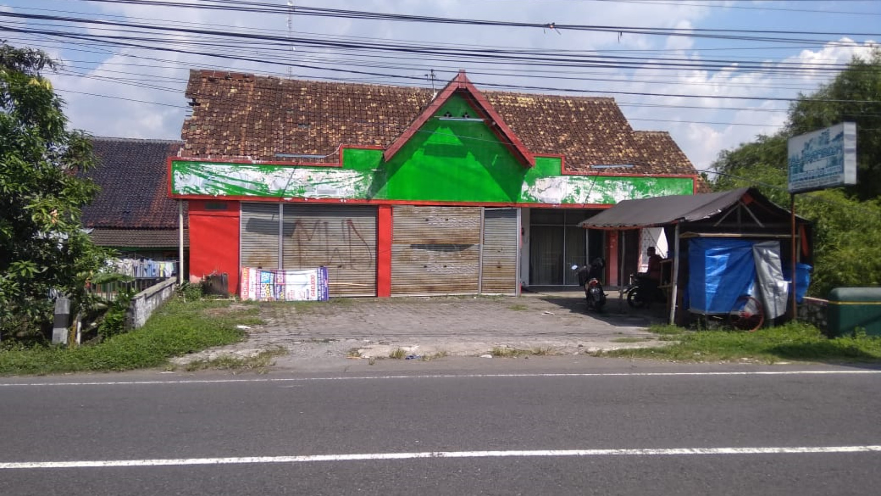 RUKO DI LOKASI STRATEGIS JL KALIURANG KM 10, SLEMAN