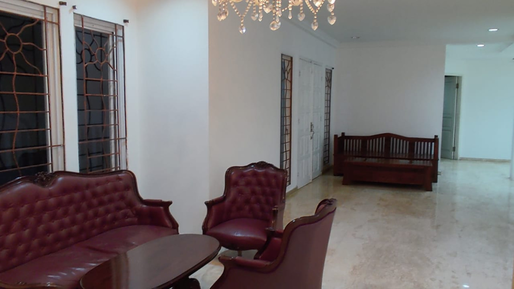 Rumah Bagus, Brand New,  Furnished Siap Huni di Jakarta Selatan