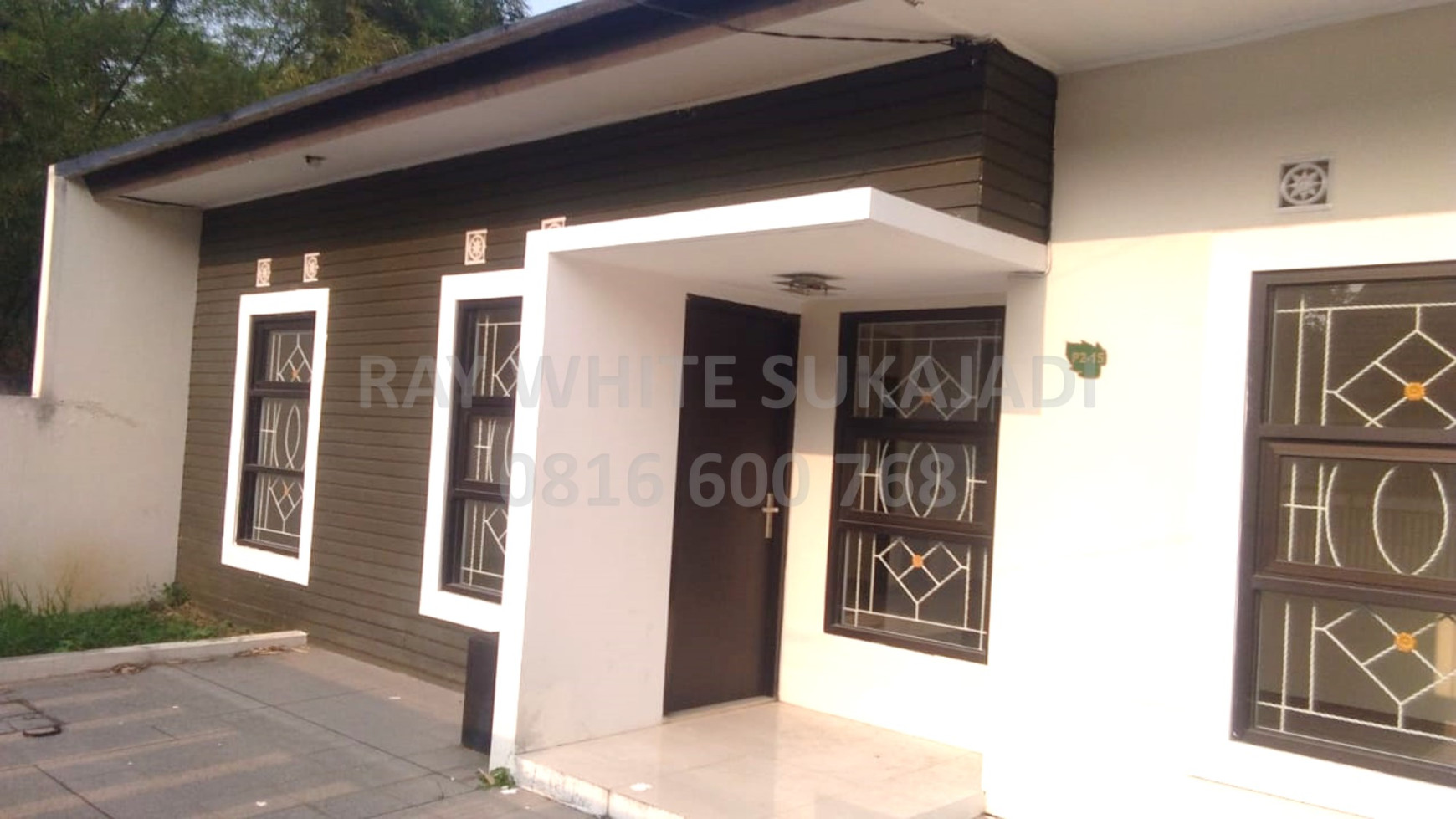 Dijual Rumah Tinggal Hook Perumahan Kopo Ketapang