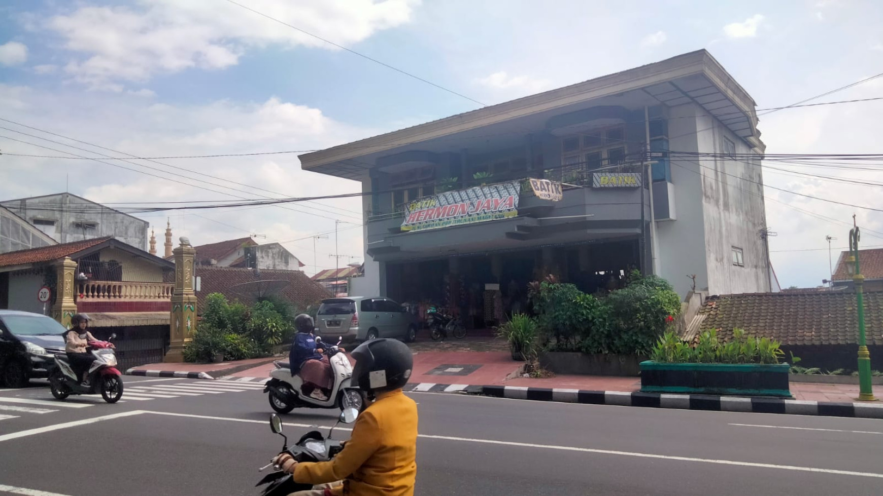 Ruang Usaha 2 Lantai Di Pusat Kota Magelang Jl Sudirman Jawa Tengah